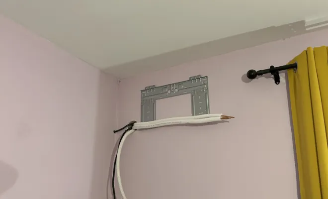 Installation d’un climatiseur mono-split Bosch dans une chambre à Six-Fours-les-Plages, Marseille, SIDPROGAZ